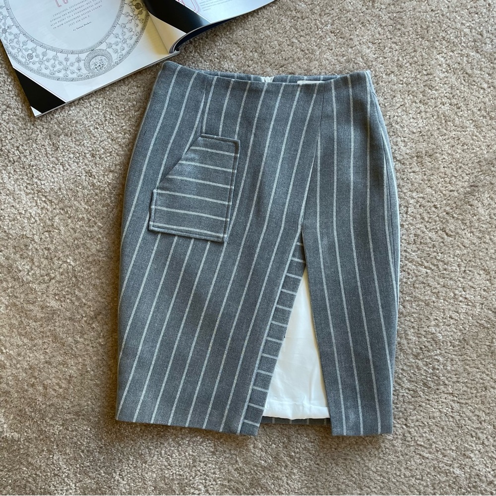 Women’s Full Lined  Pencil Skirt Grey Striped Pocket High Waist skirt Size: S